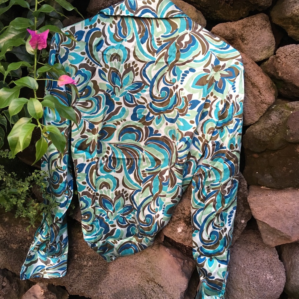 Silk Funky Button Up - Picture 2 of 3